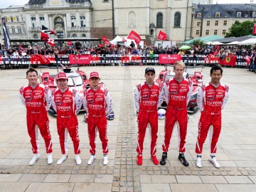 Zesp&oacute;ł Toyoty przed Le Mans 24h